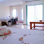 你就放心住